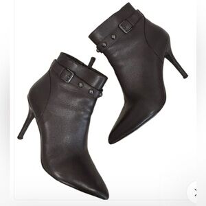Size 8 NWOT Leather Nine West Ankle Boots